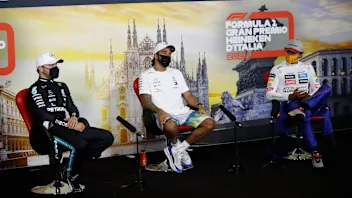 HAMILTON Lewis (gbr), Mercedes AMG F1 GP W11 Hybrid EQ Power+, portrait on pole position during the