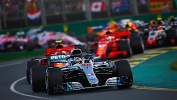 MELBOURNE GRAND PRIX CIRCUIT, AUSTRALIA - MARCH 25: Lewis Hamilton, Mercedes AMG F1 W09, leads Kimi