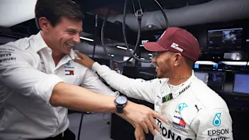 SINGAPORE STREET CIRCUIT, SINGAPORE - SEPTEMBER 15: Toto Wolff, Executive Director (Business),