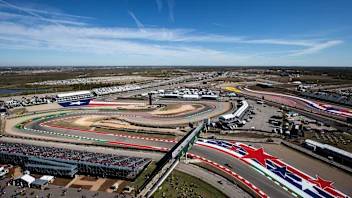 Carlos Sainz Jr (ESP) McLaren MCL34 in the first practice