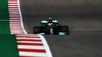 AUSTIN, TEXAS - OCTOBER 22: Valtteri Bottas of Finland driving the (77) Mercedes AMG Petronas F1