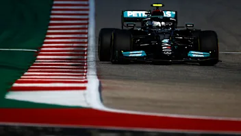 AUSTIN, TEXAS - OCTOBER 22: Valtteri Bottas of Finland driving the (77) Mercedes AMG Petronas F1