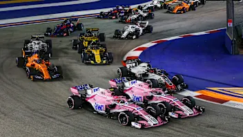 SINGAPORE STREET CIRCUIT, SINGAPORE - SEPTEMBER 16: Esteban Ocon, Racing Point Force India VJM11,