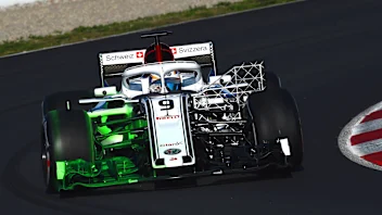 Marcus Ericsson (SWE) Alfa Romeo Sauber C37 with aero paint and aero sensors at Formula One
