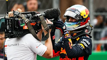 AUTODROMO HERMANOS RODRIGUEZ, MEXICO - OCTOBER 27: Daniel Ricciardo, Red Bull Racing, celebrates