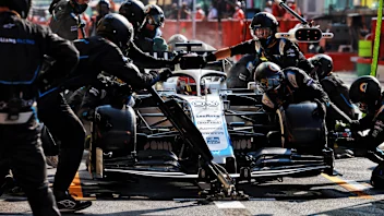 George Russell (GBR) Williams Racing FW43 makes a pit stop.
Tuscan Grand Prix, Sunday 13th