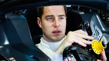 RIYADH STREET CIRCUIT, SAUDI ARABIA - DECEMBER 14: Stoffel Vandoorne (BEL), HWA Racelab in the