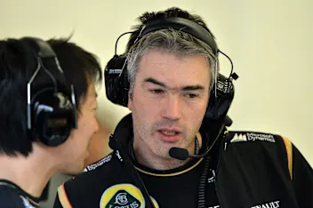 Nick Chester (GBR) Lotus Technical Director. Formula One Testing, Day One, Bahrain International