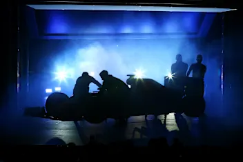 P-20160217-00406_HiRes JPEG 24bit