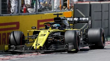 E1Zm94aDE6ga2sFY2851Dx4SVNPwuH5A