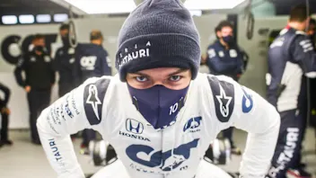 ZqajZyajE6wLnn_dAq-rJcHFt2eJZMdp