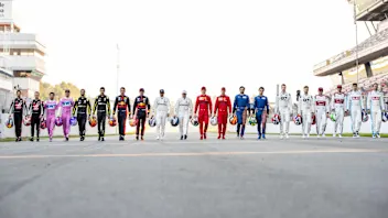 IxMXk5ajE68KPdF8ihOlECC6BjKG6KK1