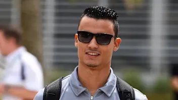 Pascal Wehrlein (GER) Manor Racing at Formula One World Championship, Rd2, Bahrain Grand Prix