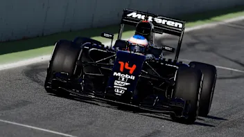 Fernando Alonso (ESP) McLaren MP4-31 at Formula One Testing, Day Three, Barcelona, Spain, Thursday