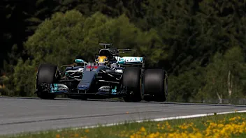 Lewis Hamilton (GBR) Mercedes-Benz F1 W08 Hybrid at Formula One World Championship, Rd9, Austrian