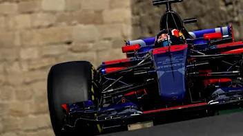 Daniil Kvyat (RUS) Scuderia Toro Rosso STR12 at Formula One World Championship, Rd8, Azerbaijan