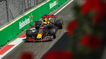 Daniel Ricciardo (AUS) Red Bull Racing RB13 at Formula One World Championship, Rd8, Azerbaijan