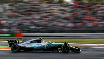 Valtteri Bottas (FIN) Mercedes-Benz F1 W08 Hybrid at Formula One World Championship, Rd13, Italian