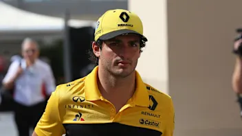 Carlos Sainz Jr, Renault Sport F1 Team at Formula One World Championship, Rd21, Abu Dhabi Grand