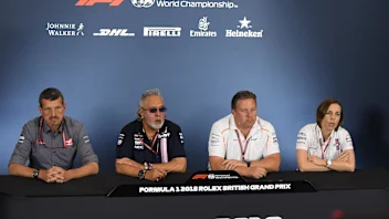 Guenther Steiner (ITA) Team Prinicipal, Haas F1 Team, Dr. Vijay Mallya (IND) Force India Formula
