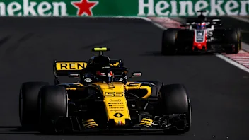 Carlos Sainz jr (ESP) Renault Sport F1 Team RS18 at Formula One World Championship, Rd12, Hungarian