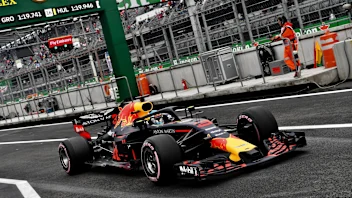 Daniel Ricciardo, Red Bull Racing RB14 at Formula One World Championship, Rd19, Mexican Grand Prix,