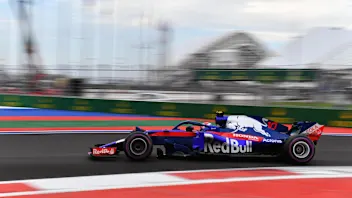 Pierre Gasly, Scuderia Toro Rosso STR13 at Formula One World Championship, Rd16, Russian Grand