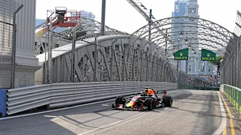 Daniel Ricciardo, Red Bull Racing RB14 at Formula One World Championship, Rd15, Singapore Grand