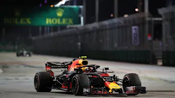 Max Verstappen, Red Bull Racing RB14 at Formula One World Championship, Rd15, Singapore Grand Prix,