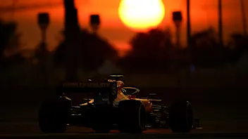 ABU DHABI, UNITED ARAB EMIRATES - NOVEMBER 29: Lando Norris of Great Britain driving the (4)