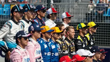 MELBOURNE GRAND PRIX CIRCUIT, AUSTRALIA - MARCH 17: The drivers pose for the group photograph