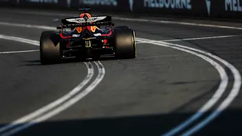 MELBOURNE GRAND PRIX CIRCUIT, AUSTRALIA - MARCH 17: Max Verstappen, Red Bull Racing RB15 during the