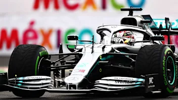 MEXICO CITY, MEXICO - OCTOBER 25: Lewis Hamilton of Great Britain driving the (44) Mercedes AMG