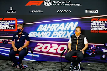 BAHRAIN, BAHRAIN - NOVEMBER 27: Otmar Szafnauer, Team Principal and Chief Executive Officer of