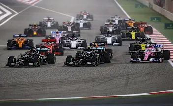 BAHRAIN, BAHRAIN - DECEMBER 06: George Russell of Great Britain driving the (63) Mercedes AMG