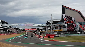 NORTHAMPTON, ENGLAND - JULY 03: A general view of the grid as the drivers prepare to start the F1