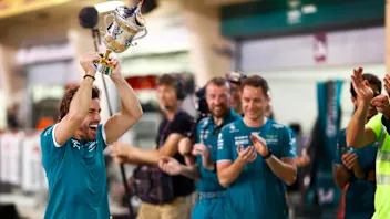 atmosphere, Portrait, Finish, Bahrain International Circuit, GP2301a, F1, GP, Bahrain
Fernando