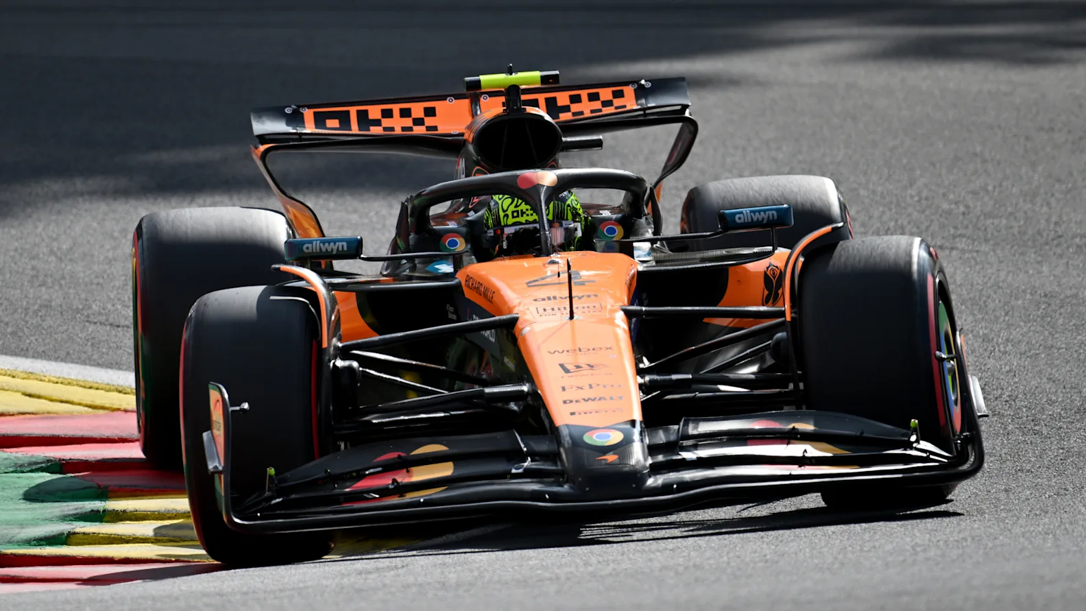 SPA, BELGIUM - JULY 26: Lando Norris of Great Britain driving the (4) McLaren MCL39 Mercedes on