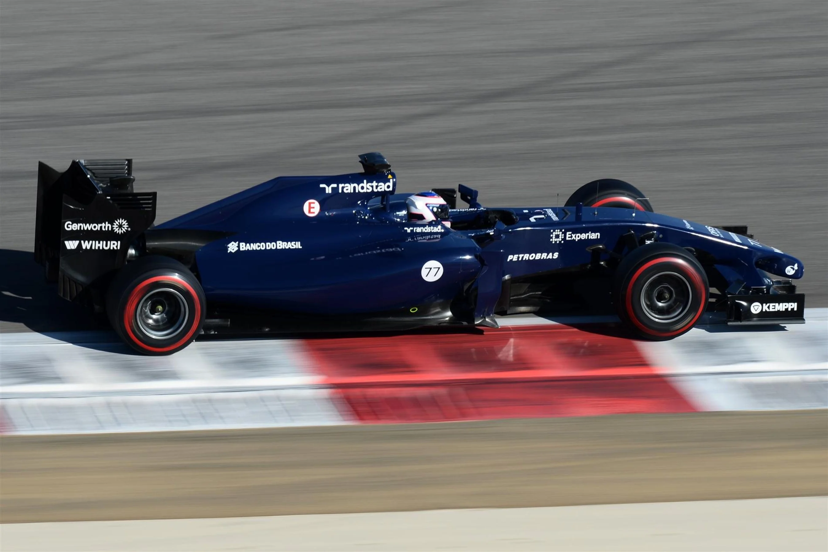 CHni-sutton-2013-dcd1402ma302.jpg