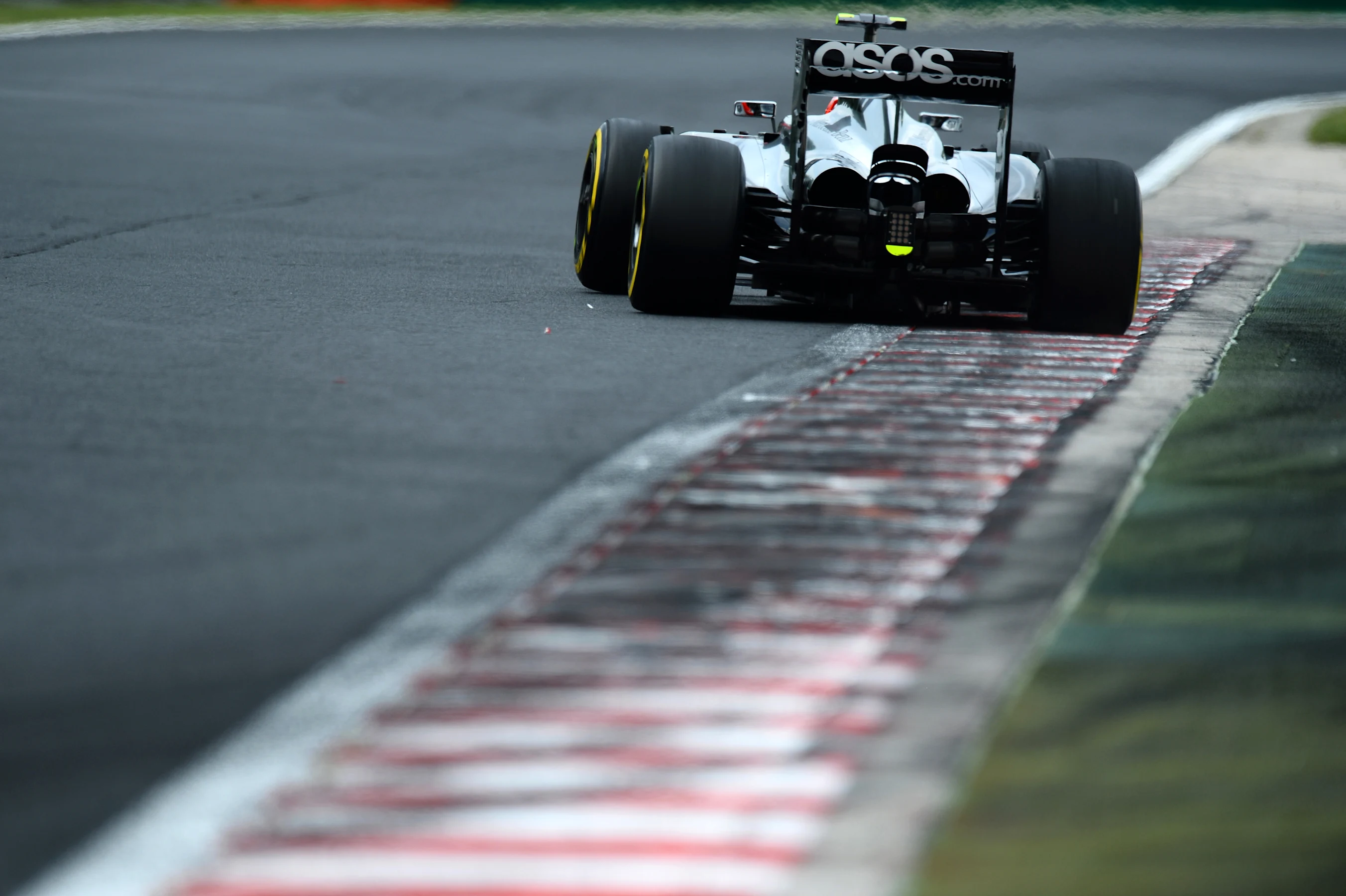 Kevin Magnussen (DEN) McLaren MP4-29. Formula One World Championship, Rd11, Hungarian Grand Prix,