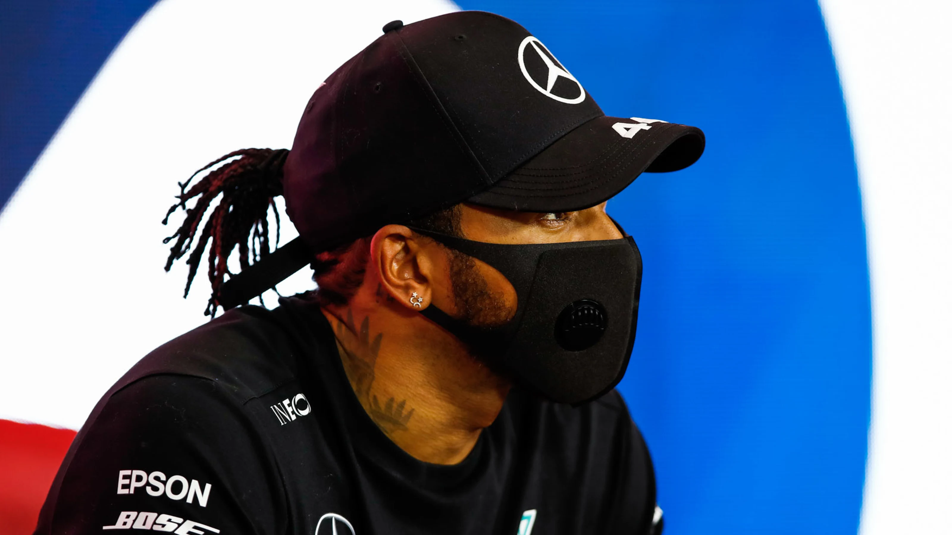 HAMILTON Lewis (gbr), Mercedes AMG F1 GP W11 Hybrid EQ Power+, portrait, qualifying press