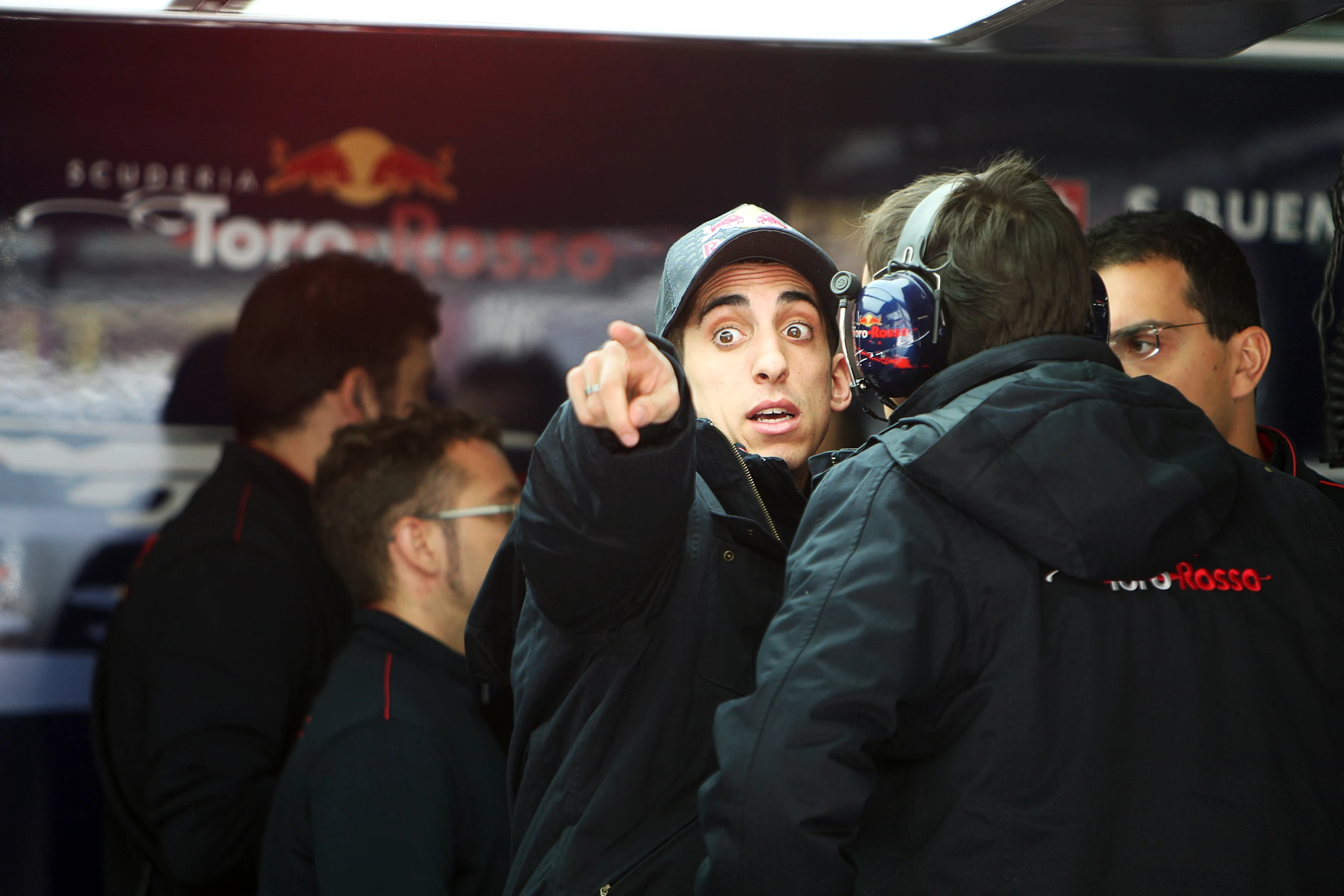 Sebastien Buemi (SUI) Scuderia Toro Rosso.  Formula One World Championship, Rd 4, Chinese Grand