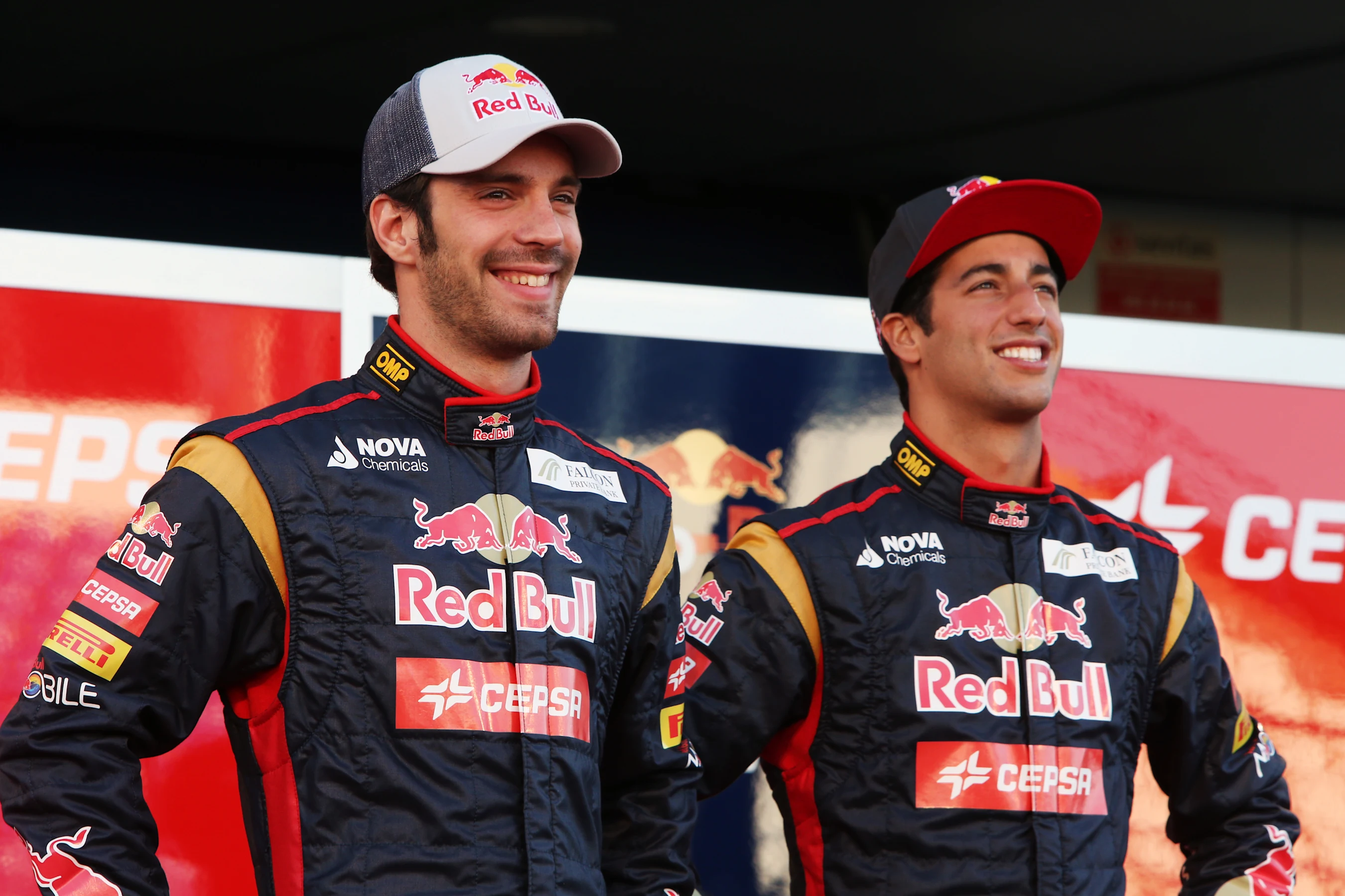 (L to R): Jean-Eric Vergne (FRA) Scuderia Toro Rosso and Daniel Ricciardo (AUS) Scuderia Toro