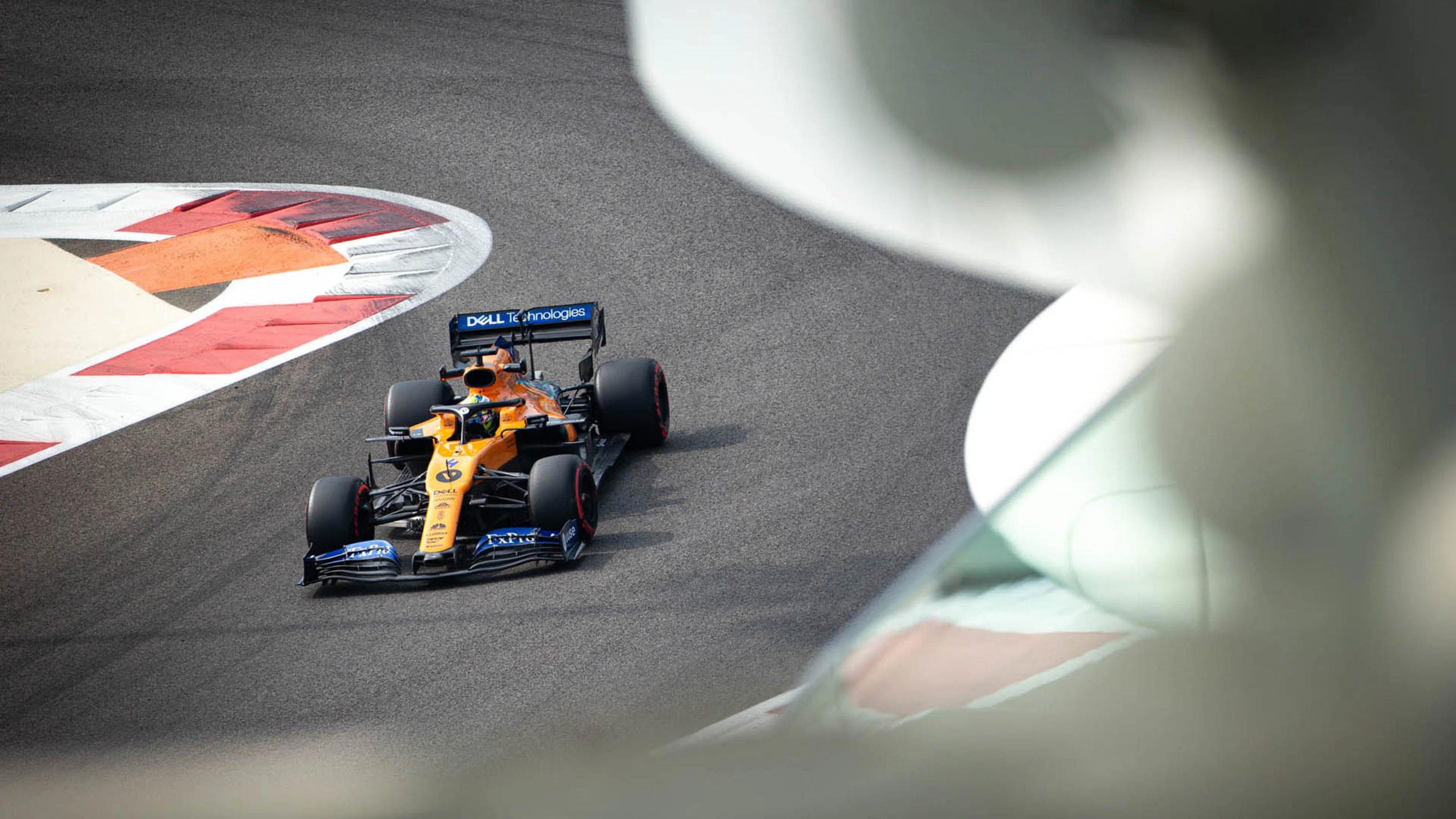 Lando Norris (GBR) McLaren MCL34.
03.12.2019. Formula 1 Testing, Yas Marina Circuit, Abu Dhabi,