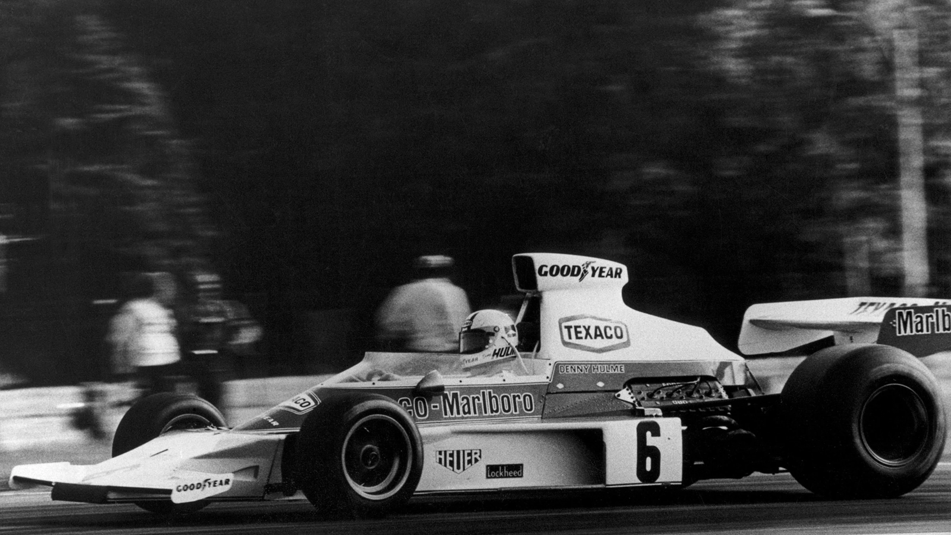 Denny Hulme, McLaren-Ford M23, Grand Prix of Argentina, Autodromo Juan y Oscar Galvez, Buenos
