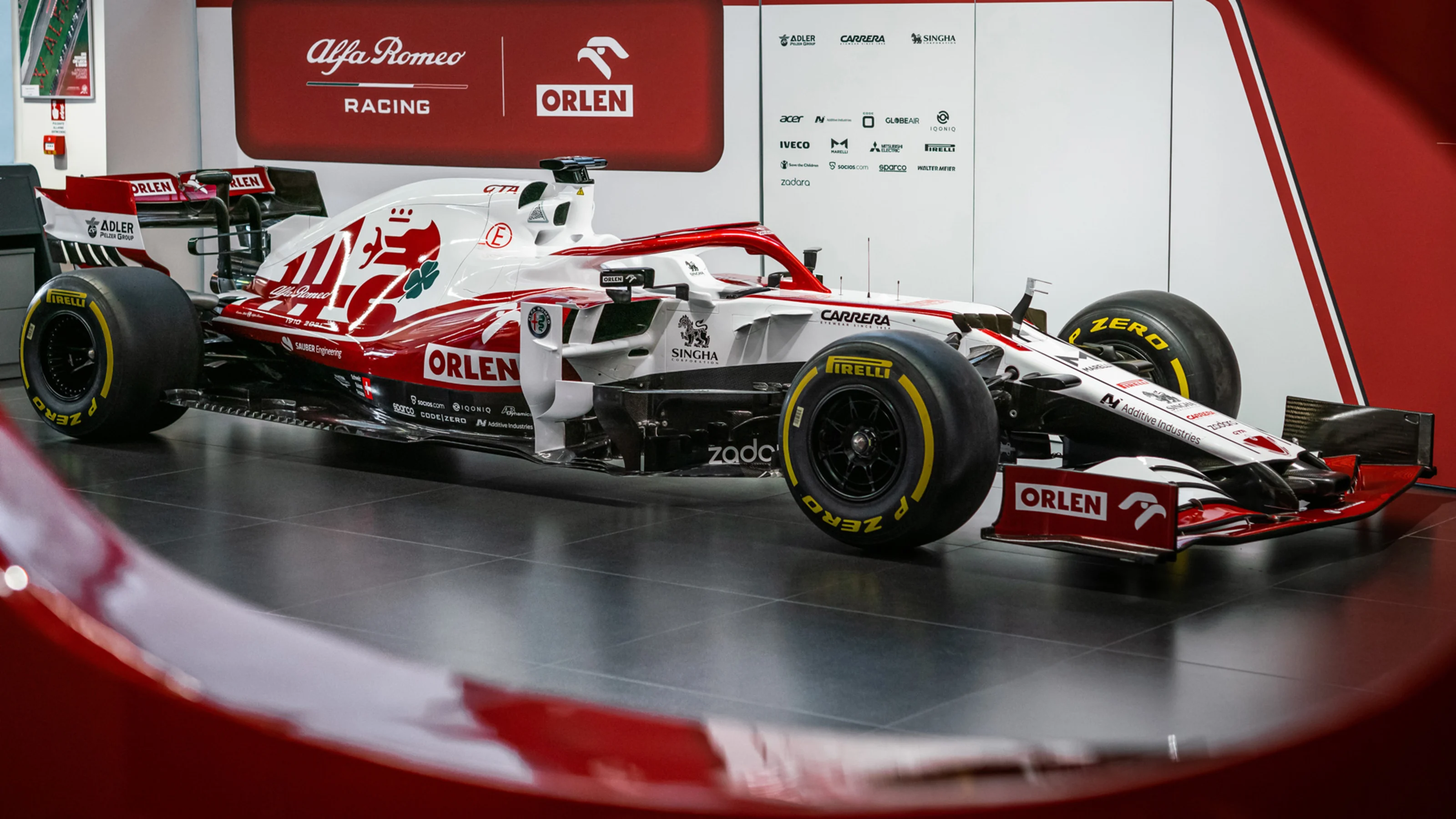 08_111°-Anniversary-Livery-(1).jpg
