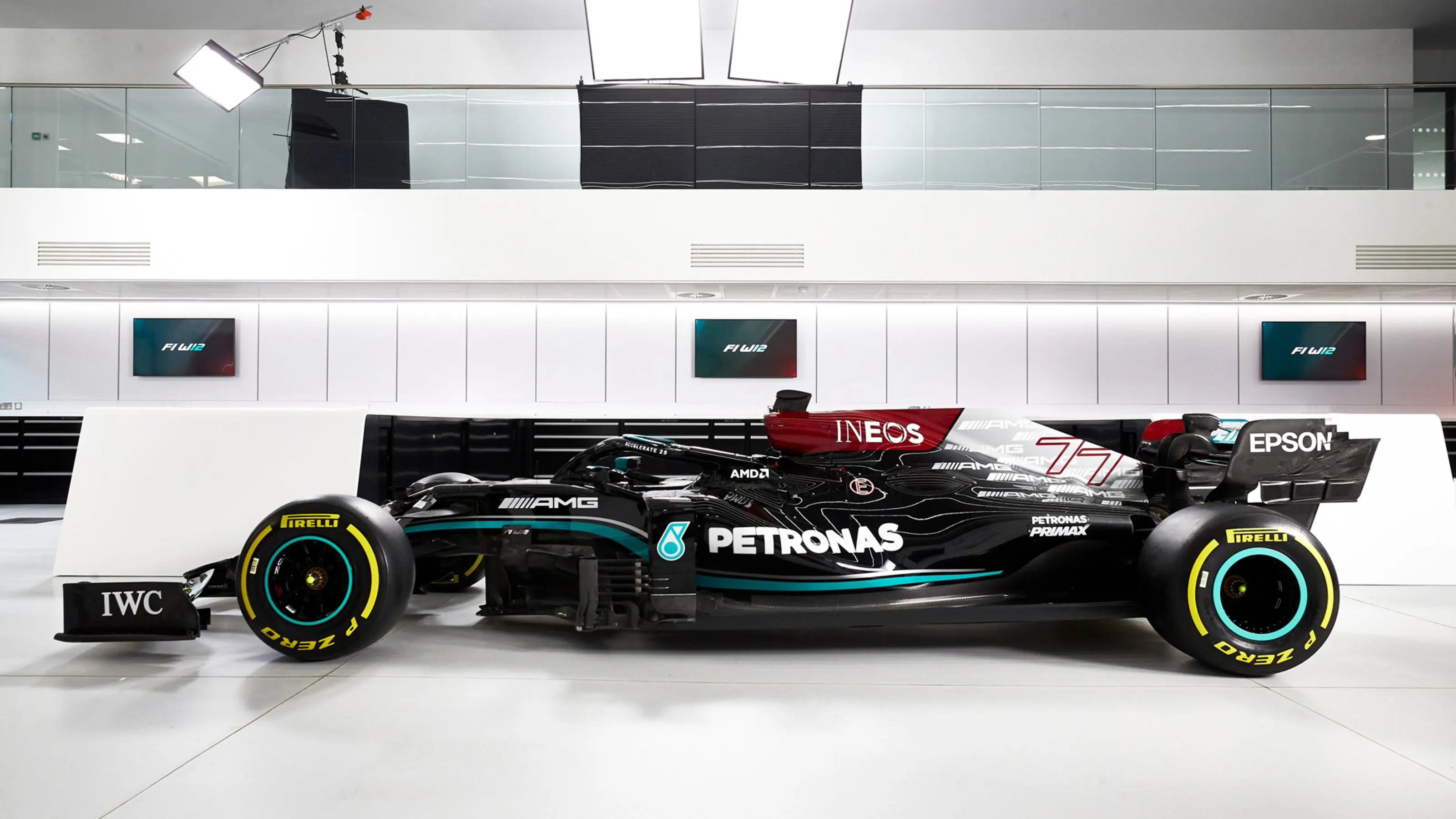 Mercedes-AMG F1 W12 E Performance