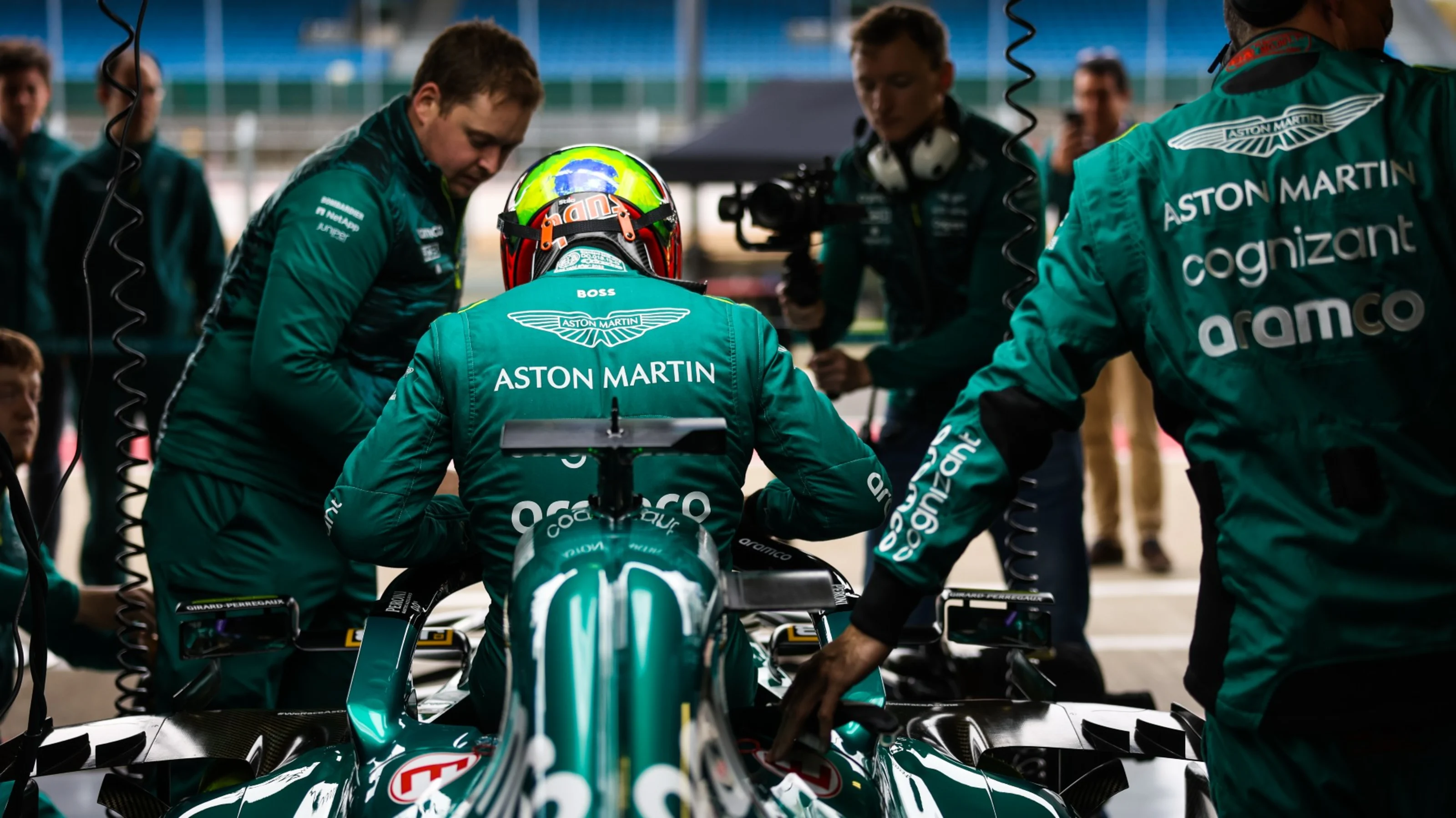 F12210_124240177A2438.jpg