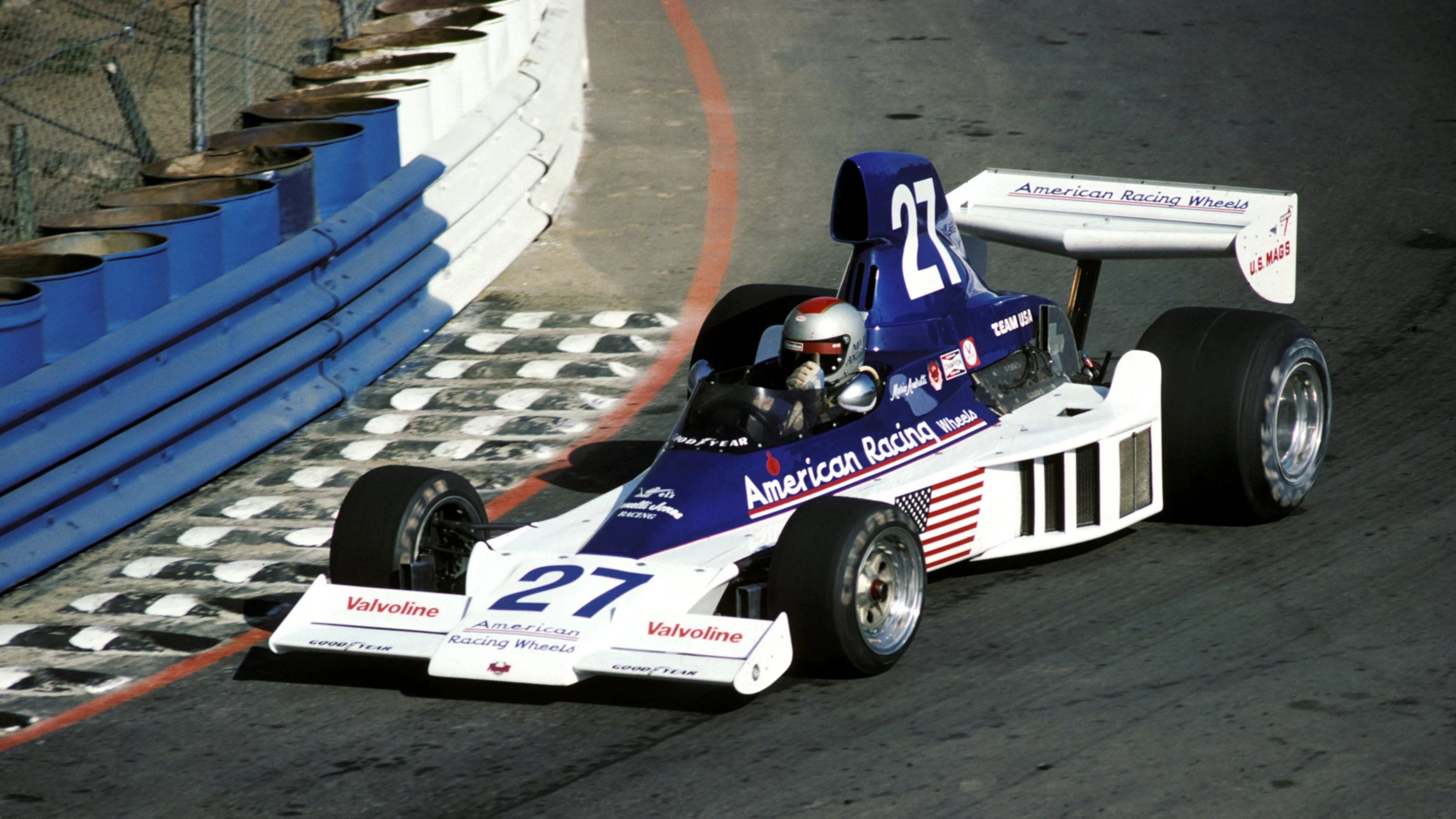Mario Andretti (USA) Parnelli VPJ4B retired on lap 16 with a water leak in the last GP for the