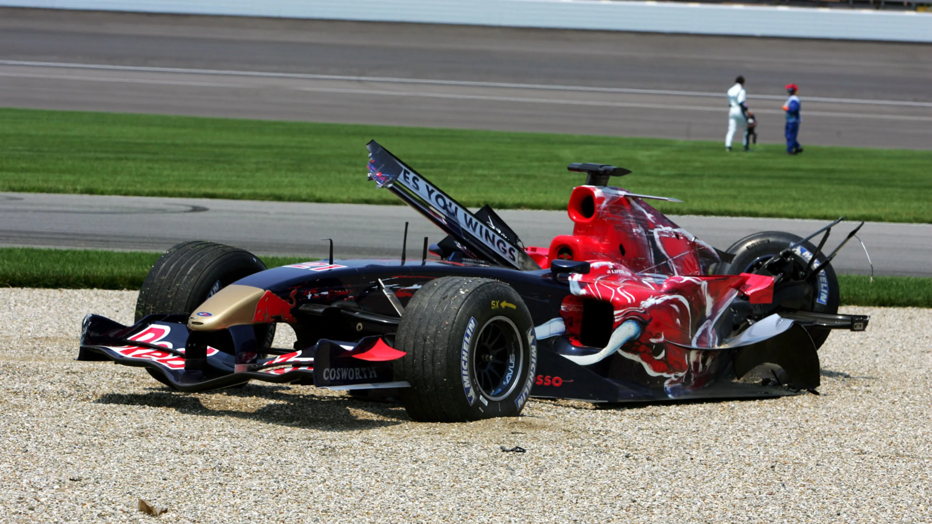 Scott Speed (USA) Scuderia Toro Rosso STR01 crashed out at the start of the race. Formula One